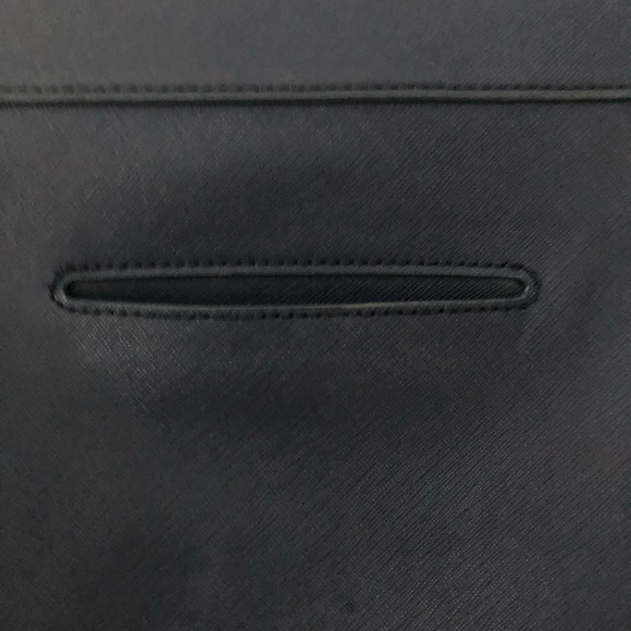 Vera Bradley cross body bag - Picture 4 of 8